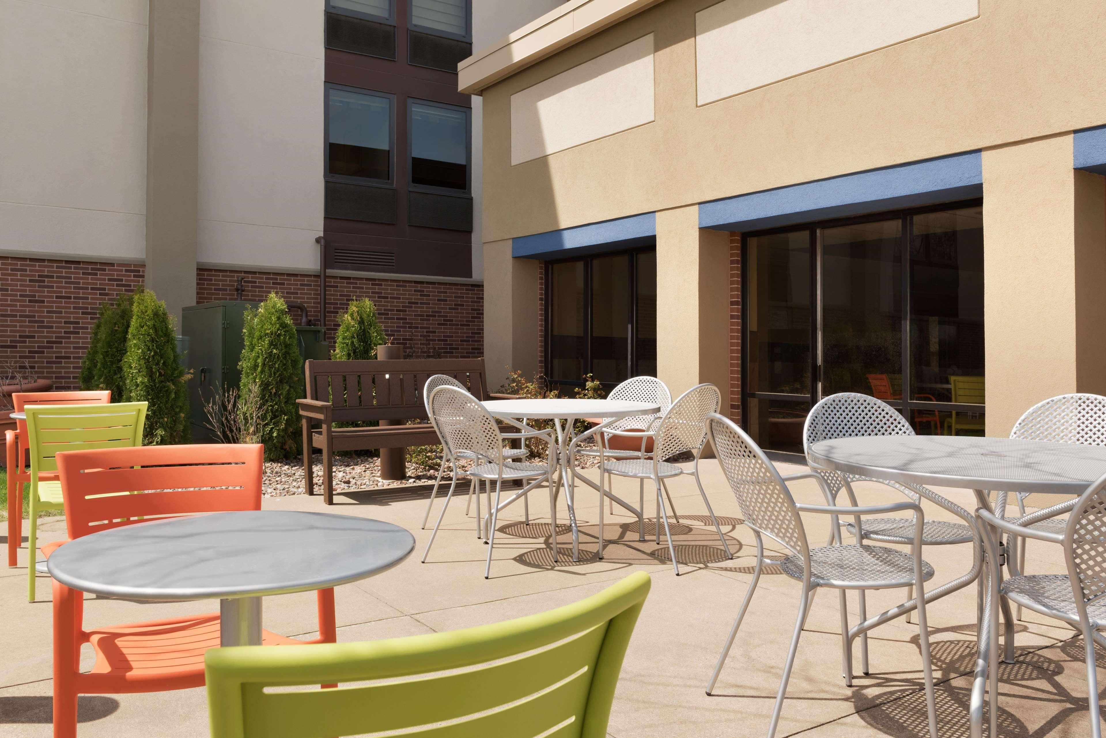 Hampton Inn Appleton-Fox River Mall Area Extérieur photo