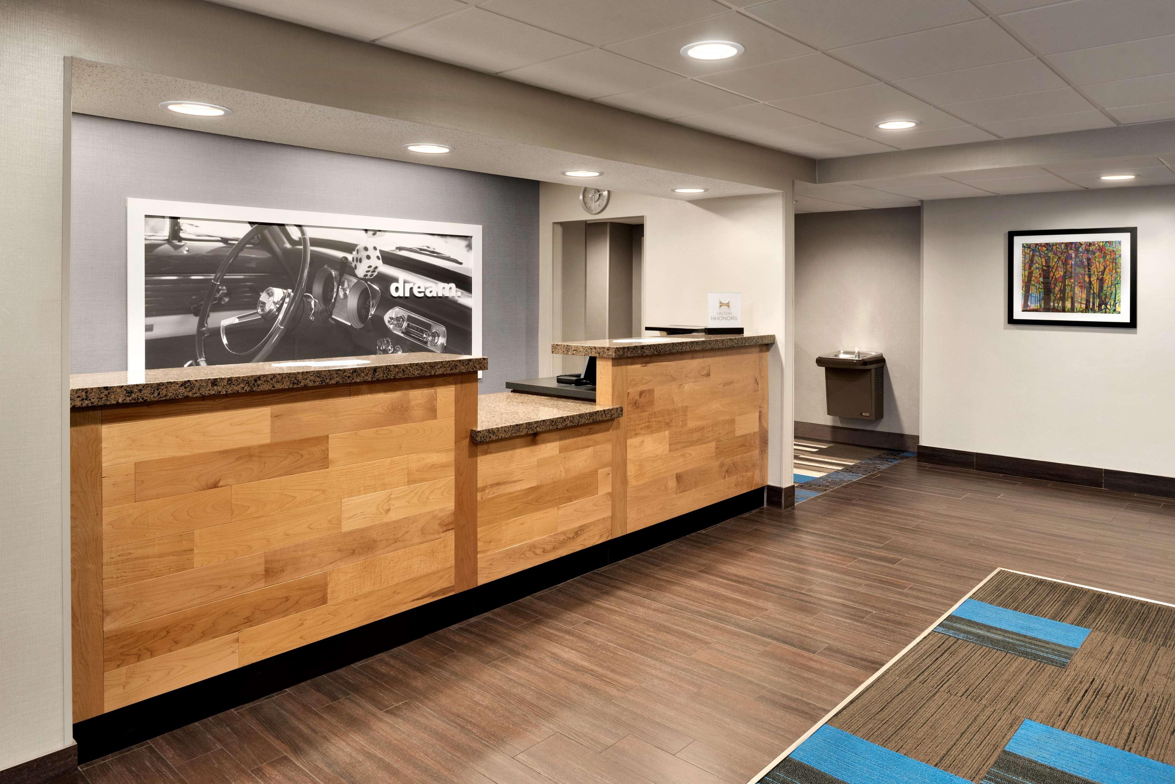 Hampton Inn Appleton-Fox River Mall Area Extérieur photo