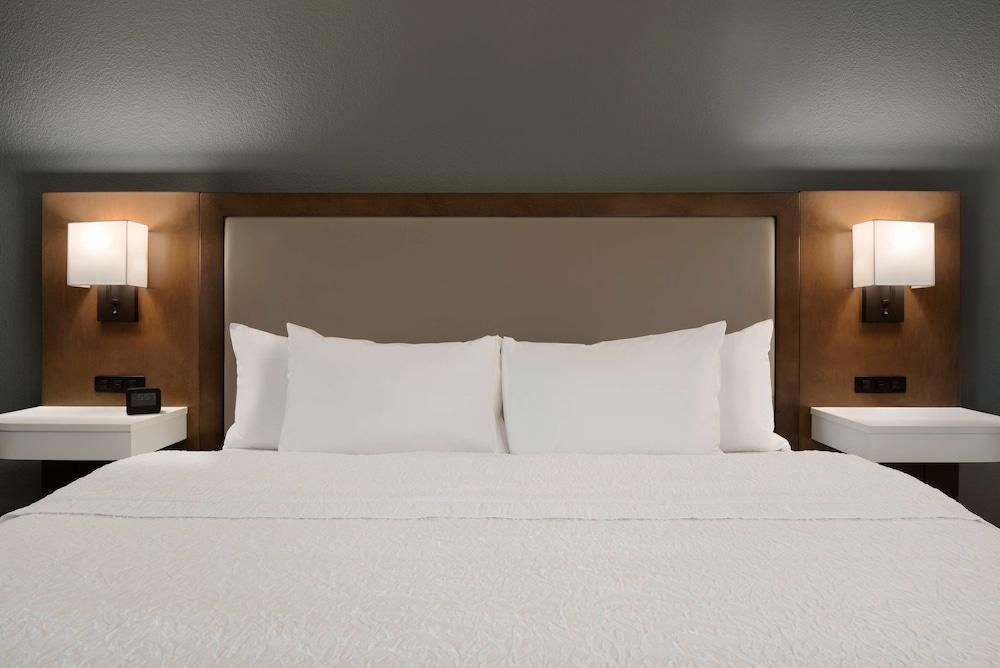 Hampton Inn Appleton-Fox River Mall Area Extérieur photo