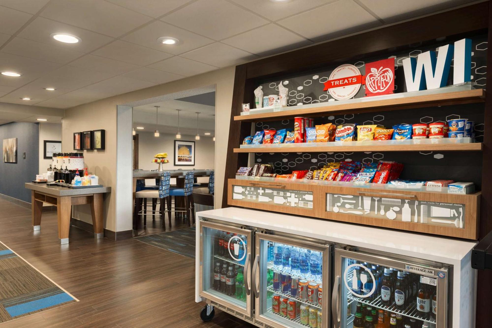 Hampton Inn Appleton-Fox River Mall Area Extérieur photo