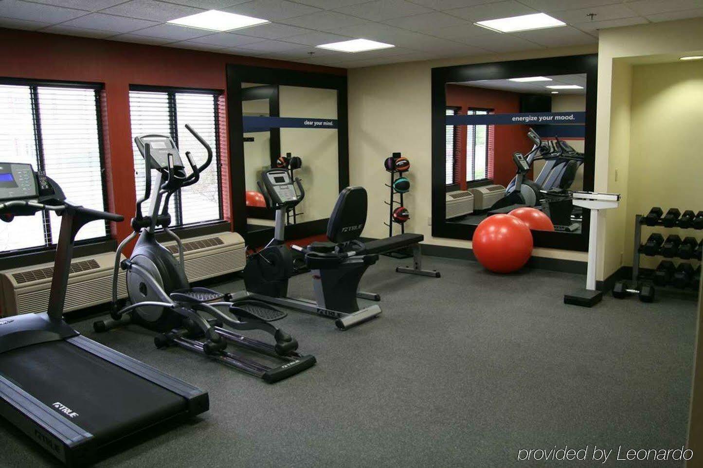 Hampton Inn Appleton-Fox River Mall Area Extérieur photo